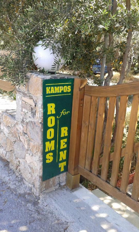 Kampos Rooms Palaiochora Esterno foto